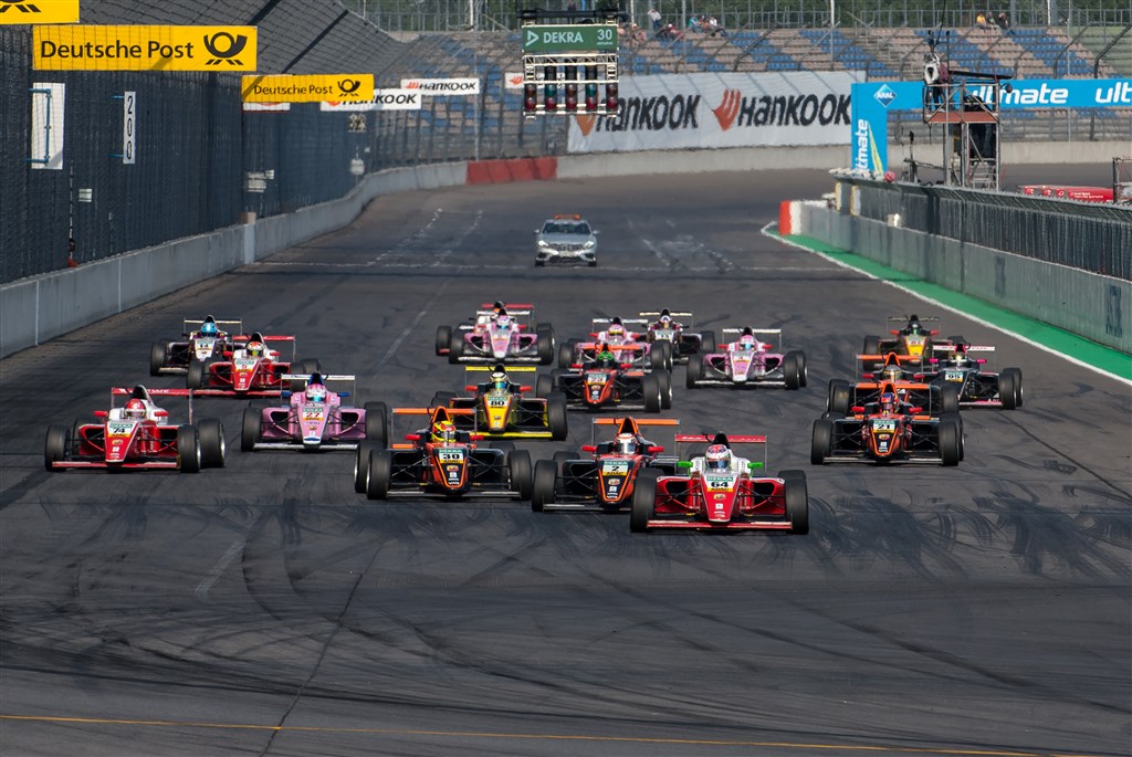 (Foto: Van Amersfoort Racing)